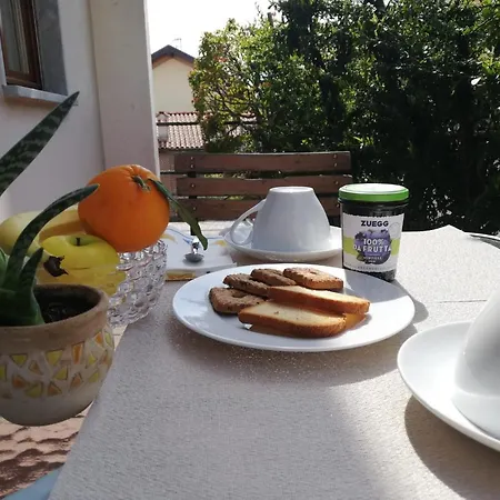 La Piazzetta Apartmán Stresa